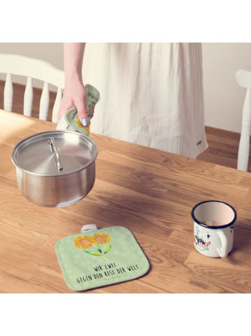 Mr. & Mrs. Panda Topflappen Blume Sonnenblume mit Spruch in Blattgrün
