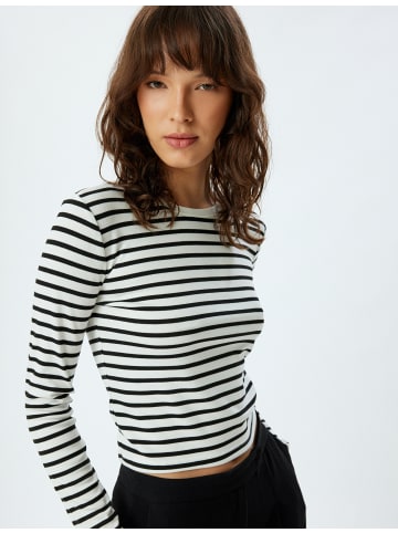 KOTON T-shirt in Schwarz Gestreift
