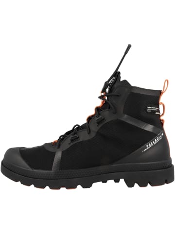 Palladium Boots Travel Lite+ Adv in schwarz