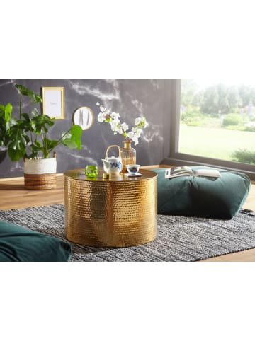 KADIMA DESIGN Orient Couchtisch: Hammerschlag-Aluminium, 61 cm Durchmesser, silberfarben in Gold