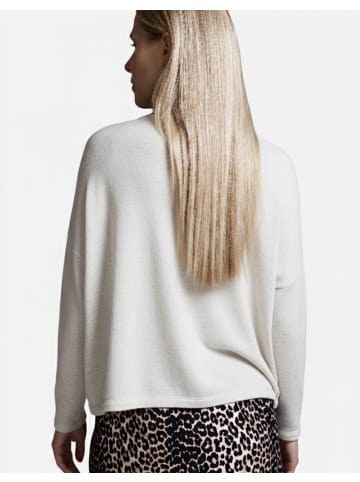 Cotton Candy Cardigan in white