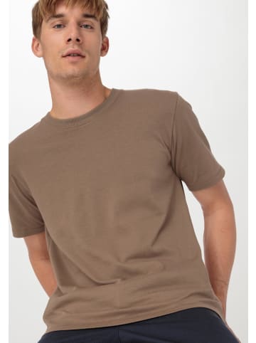 Hessnatur T-Shirt in camel