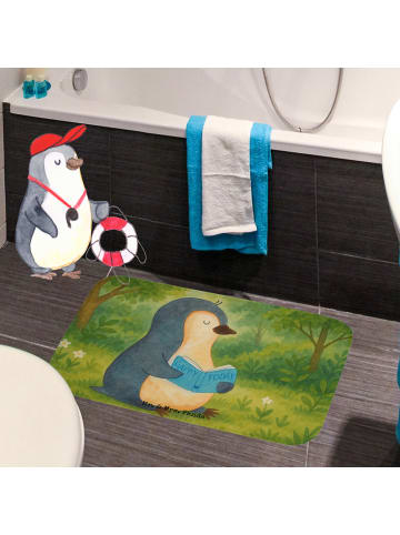 Mr. & Mrs. Panda Badematte Pinguin Buch Design ohne Spruch in Weiß