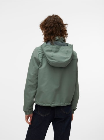 Vero Moda Langer Parka in Laurel Wreath