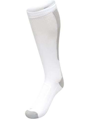 Newline Newline Compression Socken Core Erwachsene in WHITE