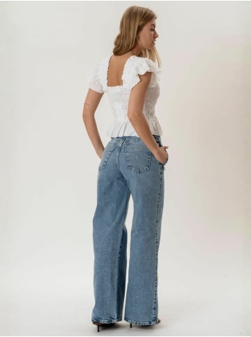 ITS MAY Top Honey in White