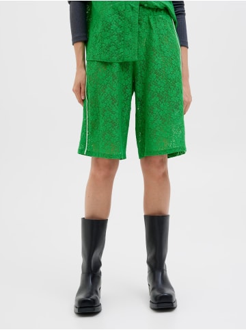 JJXX Shorts in Green Bee
