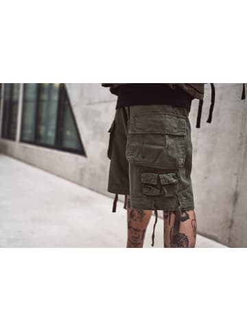 Brandit Short "Savage Vintage Shorts" in Grün