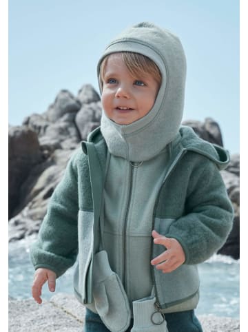 Hessnatur Softfleece-Mütze in mattgrün