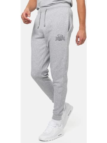 Lonsdale Sweat Pant "Rathven" in Grau