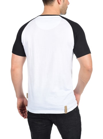 INDICODE Rundhalsshirt IDGresham 40-130MM Kurzarmshirt im Baseball-Look in Weiß