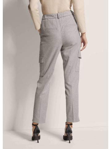 MADELEINE Uni Cargohose mit Taschen, 7/8-Länge in hellgrau / melange