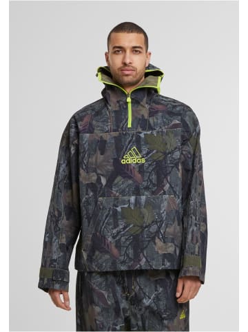 adidas adidas adidas Originals Camo Q1 Übergangsjacken in olive strata