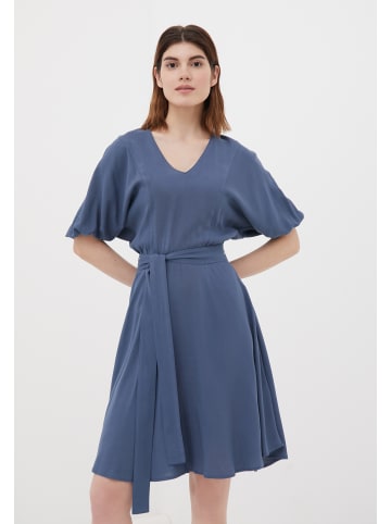 Finn Flare Sommerkleid Taillenzauber in grey-blue