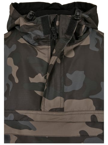 Brandit Windbreaker in darkcamo