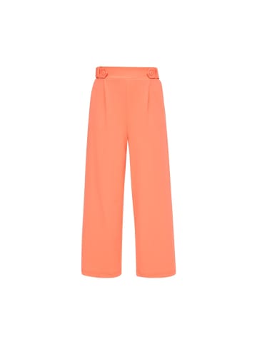 Q/S designed by Hose in Orange