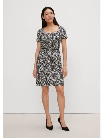 Kleid  in  99B7_schwarz