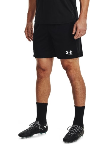 Under Armour Short "Ua M'S Challenger Core Short" in Schwarz