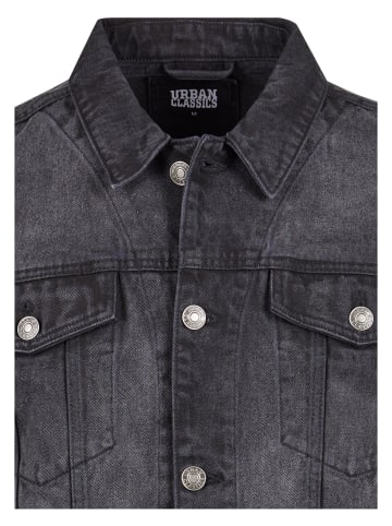 Urban Classics Urban Classics in black washed