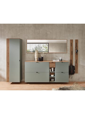home24 Garderobenpaneel Besco in Eiche Artisan Dekor / Schwarz