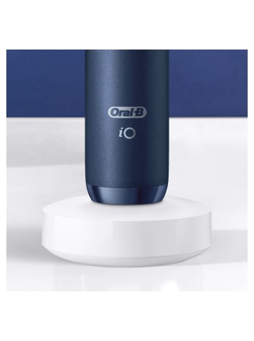 Oral-B Elektrische Zahnbürste "iO Series 7 + Reiseetui" in Blau