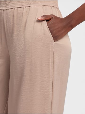 comma Hose in beige