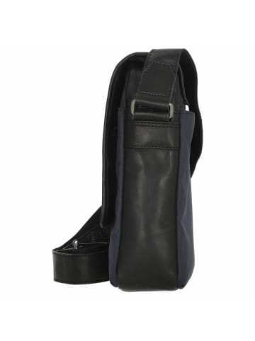 The Chesterfield Brand Fusion Mikeli - Umhängetasche 25 cm (black) in navy