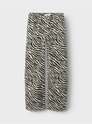 name it Hose in Cement