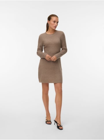 Vero Moda Strickkleid in Fossil