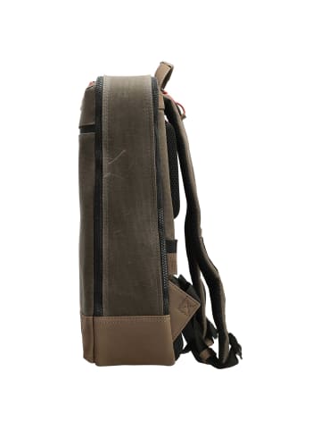 Jost YSTAD - Rucksack 17" 44 cm (olive) in olive