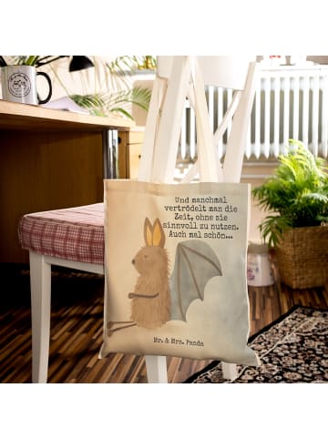 Mr. & Mrs. Panda Tote Bag Fledermaus Sitzen Design mit Spruch in Weiß