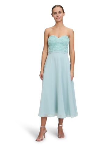 Vera Mont Abendkleid mit Cut-Outs in Summer Mint