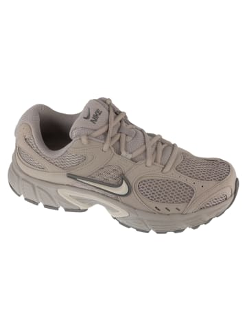 Nike Nike V5 RNR in Grau
