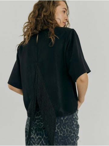 Norr T-shirt Carly in Black