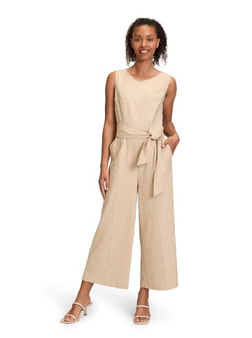 Betty Barclay Jumpsuit mit Eingrifftaschen in Beige
