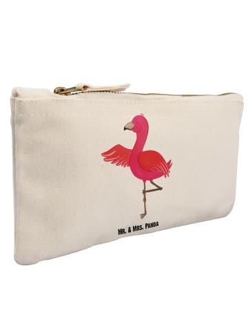Mr. & Mrs. Panda Kulturtasche Flamingo Yoga ohne Spruch in Weiß