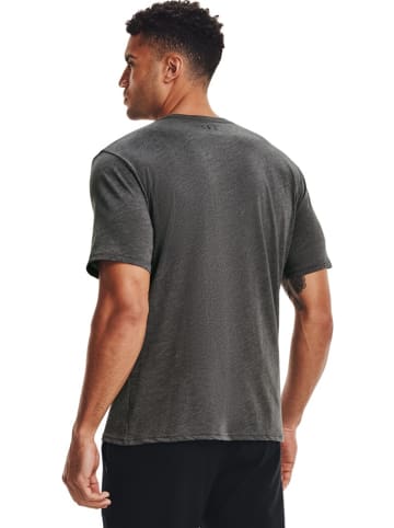 Under Armour T-Shirt "Sportstyle" in Grau