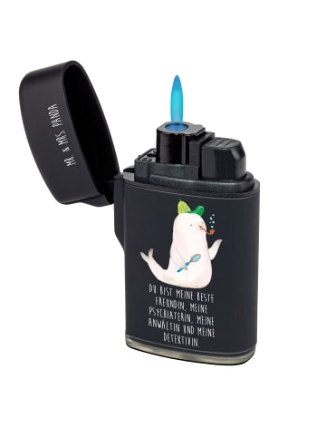 Mr. & Mrs. Panda Feuerzeug Robbe Sherlock mit Spruch in Schwarz