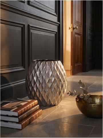KADIMA DESIGN Tischvase massives Aluminium, handgefertigt, fertig montiert in Silber
