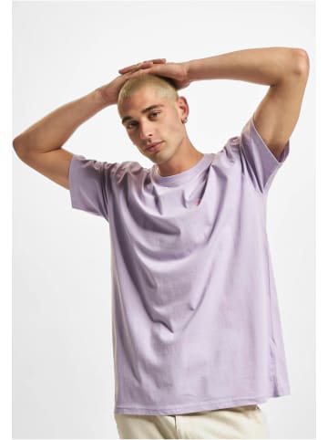 Mister Tee T-Shirts in lilac