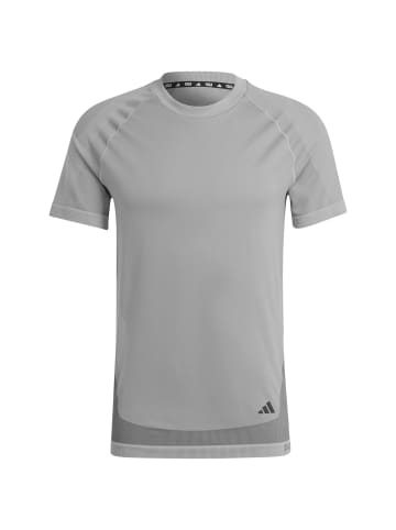 adidas Performance Trainingsshirt Yoga in grau