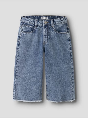 name it Shorts in Medium Blue Denim