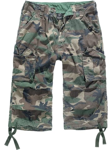 Brandit Brandit Shorts in olive camo