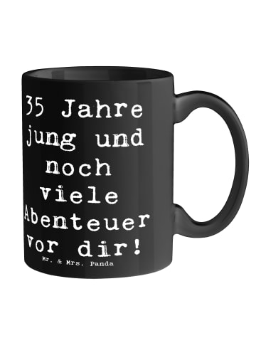 Mr. & Mrs. Panda Kaffeebecher Spruch 35. Geburtstag Abenteuer mi... in Schwarz