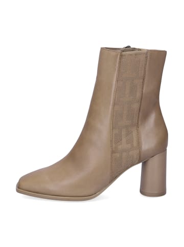 Tamaris Stiefelette in taupe