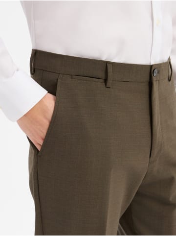 BENVENUTO Hose Savona in schlamm