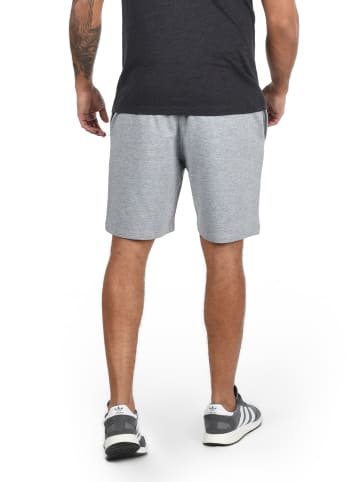 !SOLID Sweatshorts SDTamp in Grau