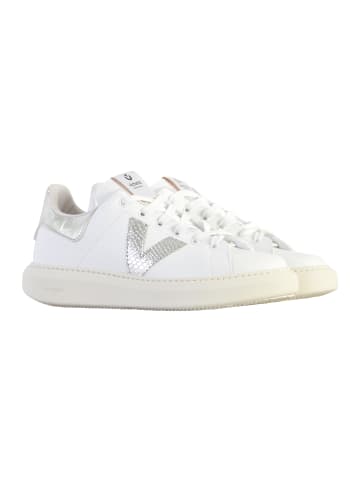 Victoria Flache Schnür-Sneaker von Tallas Grau