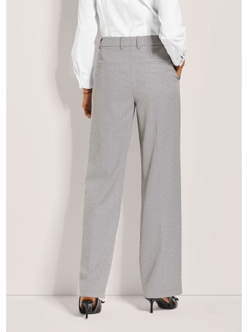 MADELEINE Weite Bügelfalten-Hose in steingrau / wollweiß