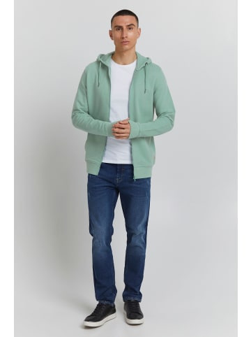 11 Project Sweatjacke PRThorbjörn in Grün